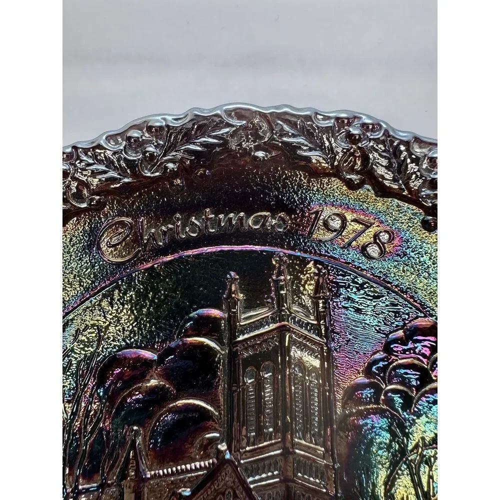 Fenton Iridescent Carnival Glass 1978 Christmas in America Holy Trinity 8